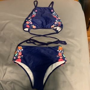 High Waisted 2-piece Swimsuit